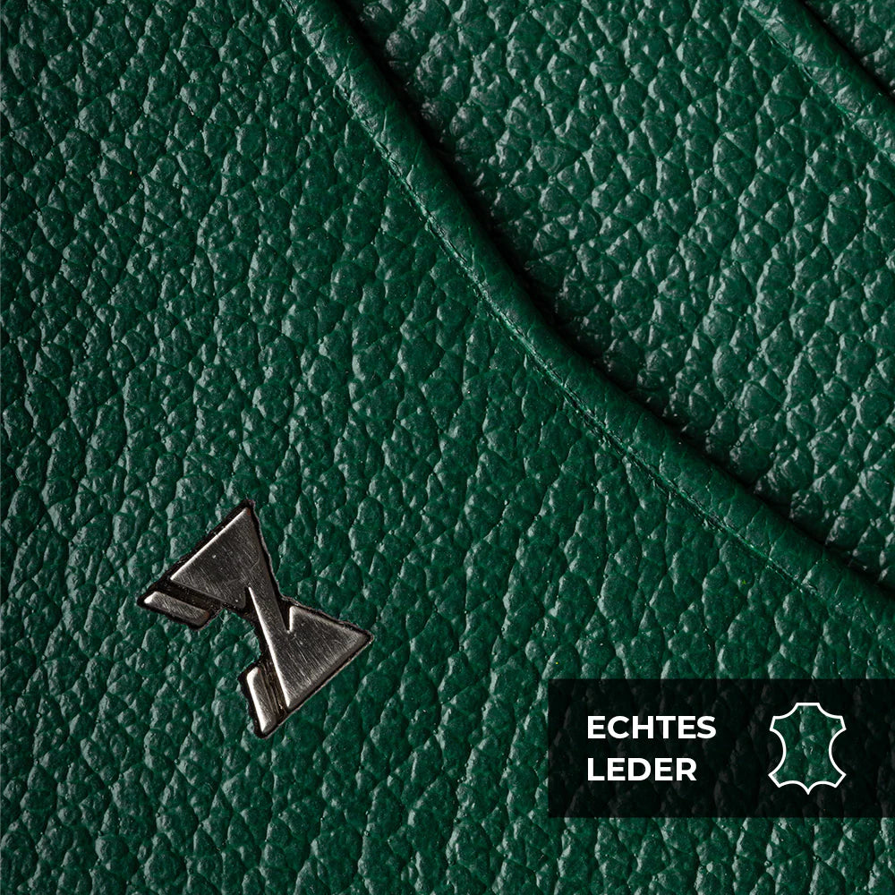 Details van het leer van de Gentlemens leren kaarthouder in het racing-green #kleur_racing-green