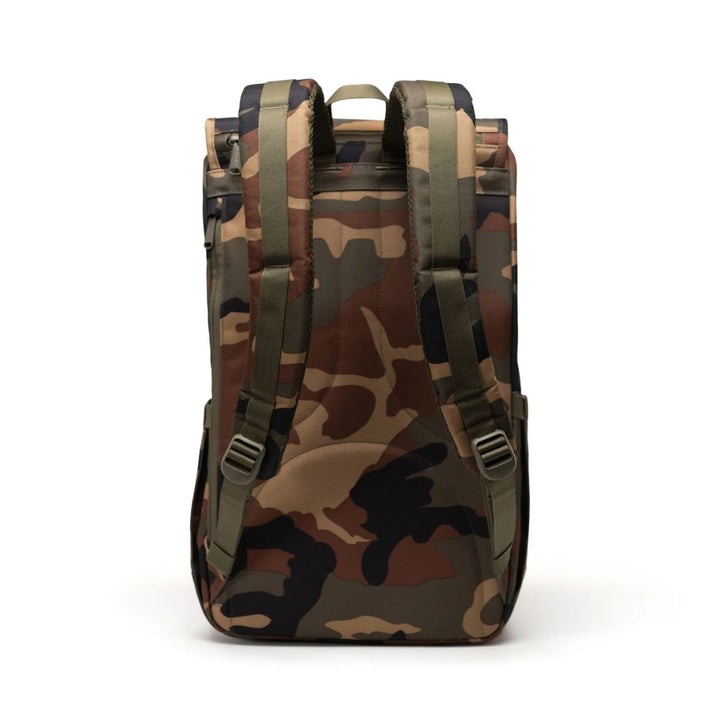 Achterkant van de Herschel Little American laptoprugzak Woodland-camo #kleur_woodland-camo