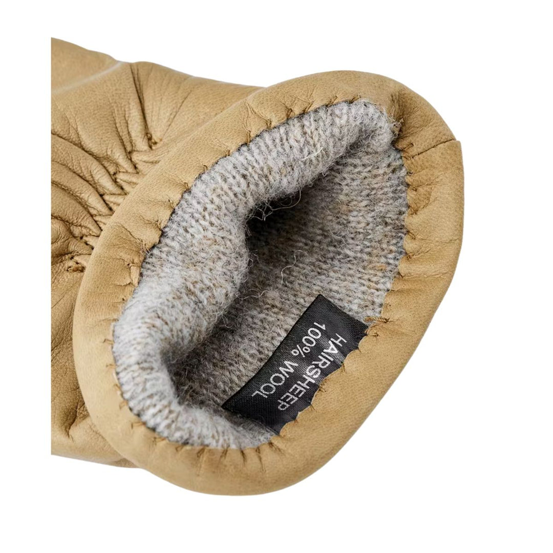 Binnenkant van de Hestra Elisabeth Camel handschoen Camel #kleur_camel