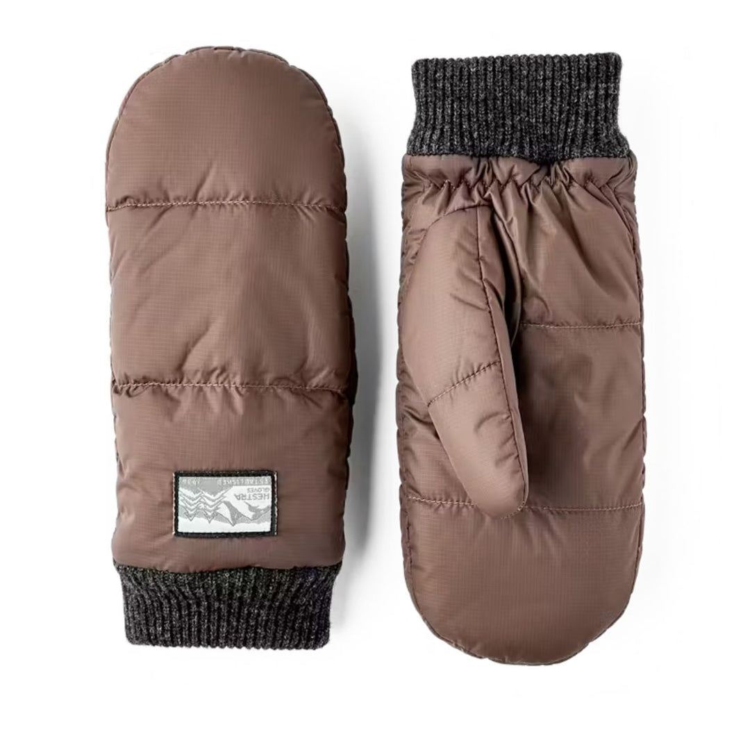 Voorkant van de Hestra Otra Wanten chocolade #kleur_chocolade