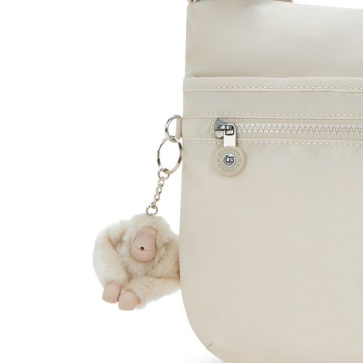 Details van de kipling app Kipling Arto hideaway-beige #kleur_hideaway-beige