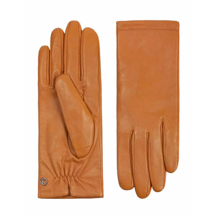 Voor en achterkant van de Kessler chelsea geel #kleur_geel