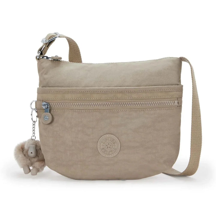 Voorkant van de Kipling Arto s Soft taupe #kleur_taupe