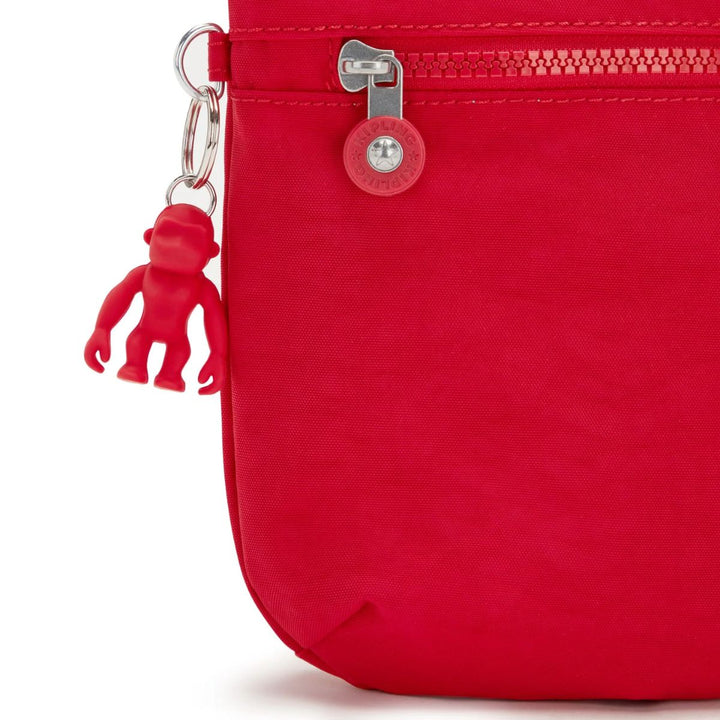Details van het kiplnig aapje van de Kipling Arto middelmaat rood #kleur_rood