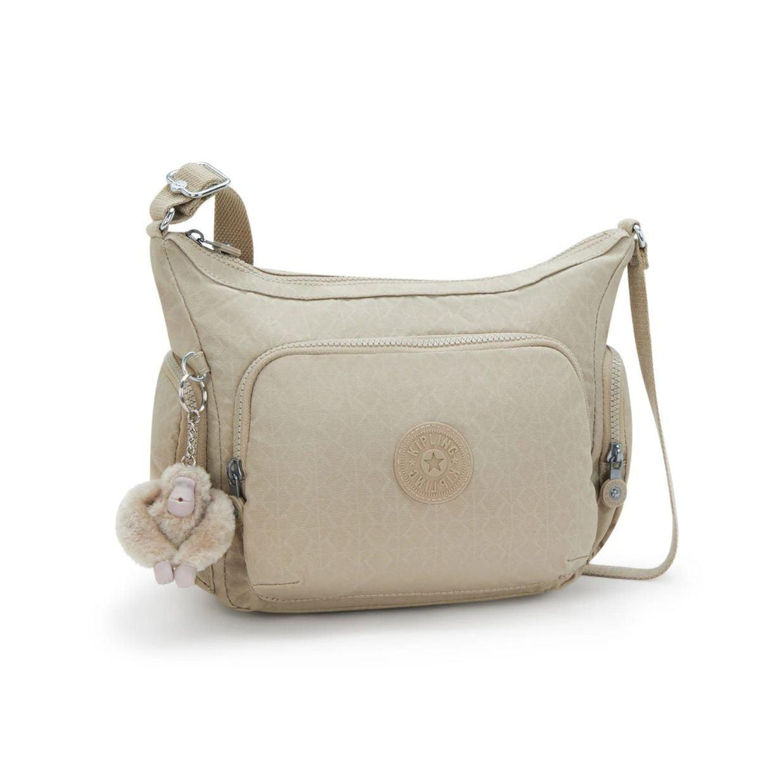 Voorzijde van de Kipling Gabb schoudertas in Signature-Beige #kleur_signature-beige