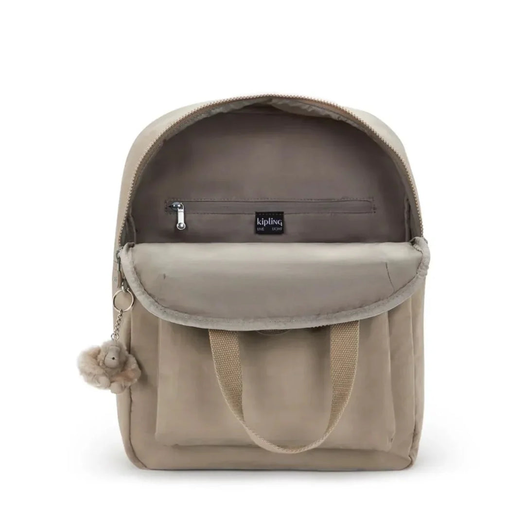 Binnenkant van de Kipling Kazuki L laptoprugzak soft taupe #kleur_soft-taupe