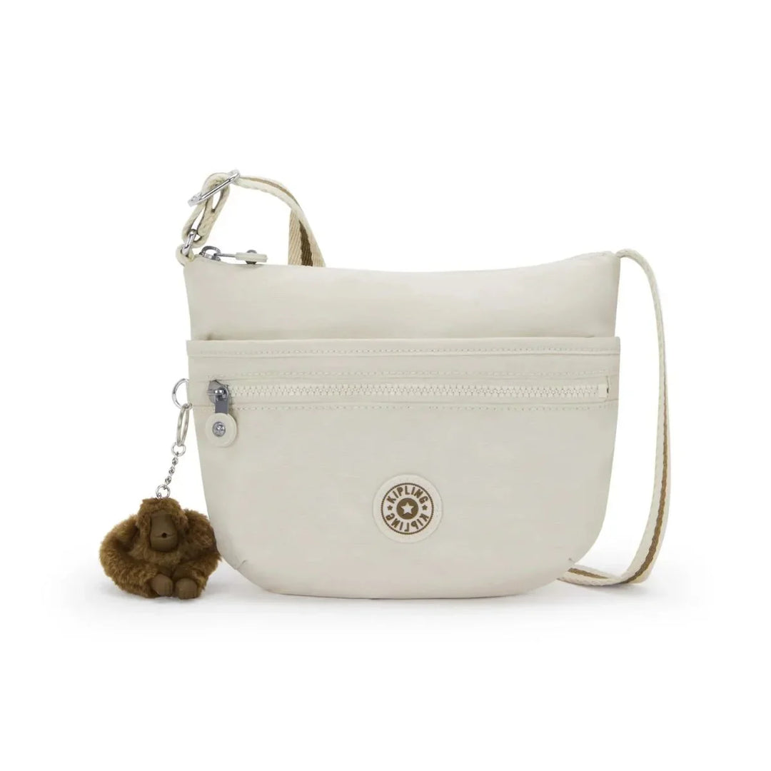 Voorkant van de Kipling arto soft sand #kleur_sand