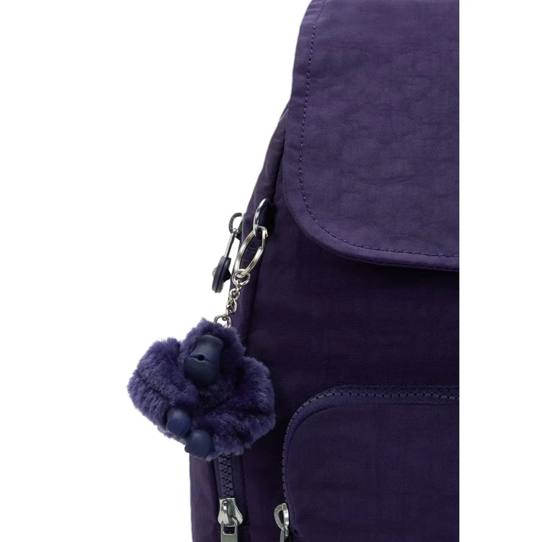 Details van het materiaal en de Kipling aap #kleur_moonit-blue