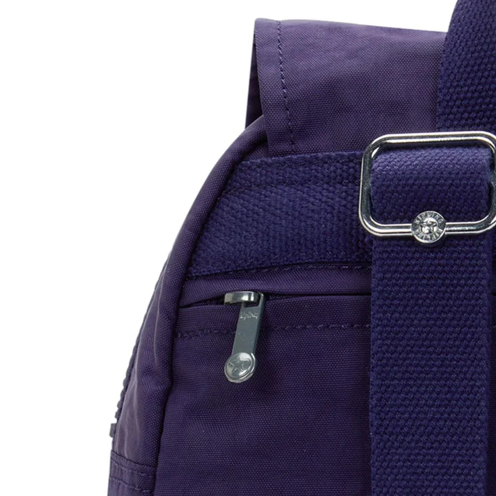 Achterkant van de Kipling City zip s moonlit-blue #kleur_moonlit-blue