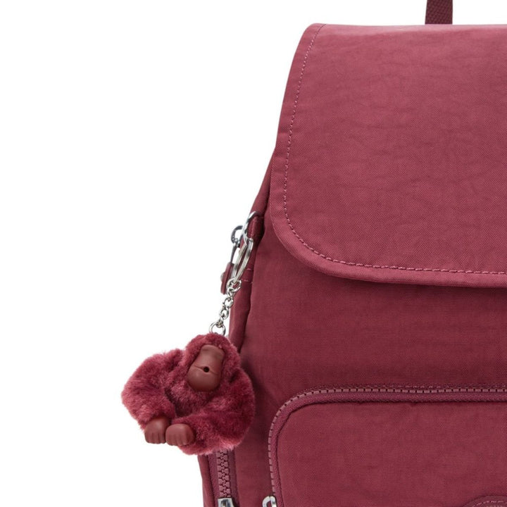Details van het kipling aapje #kleur_lounge-wine