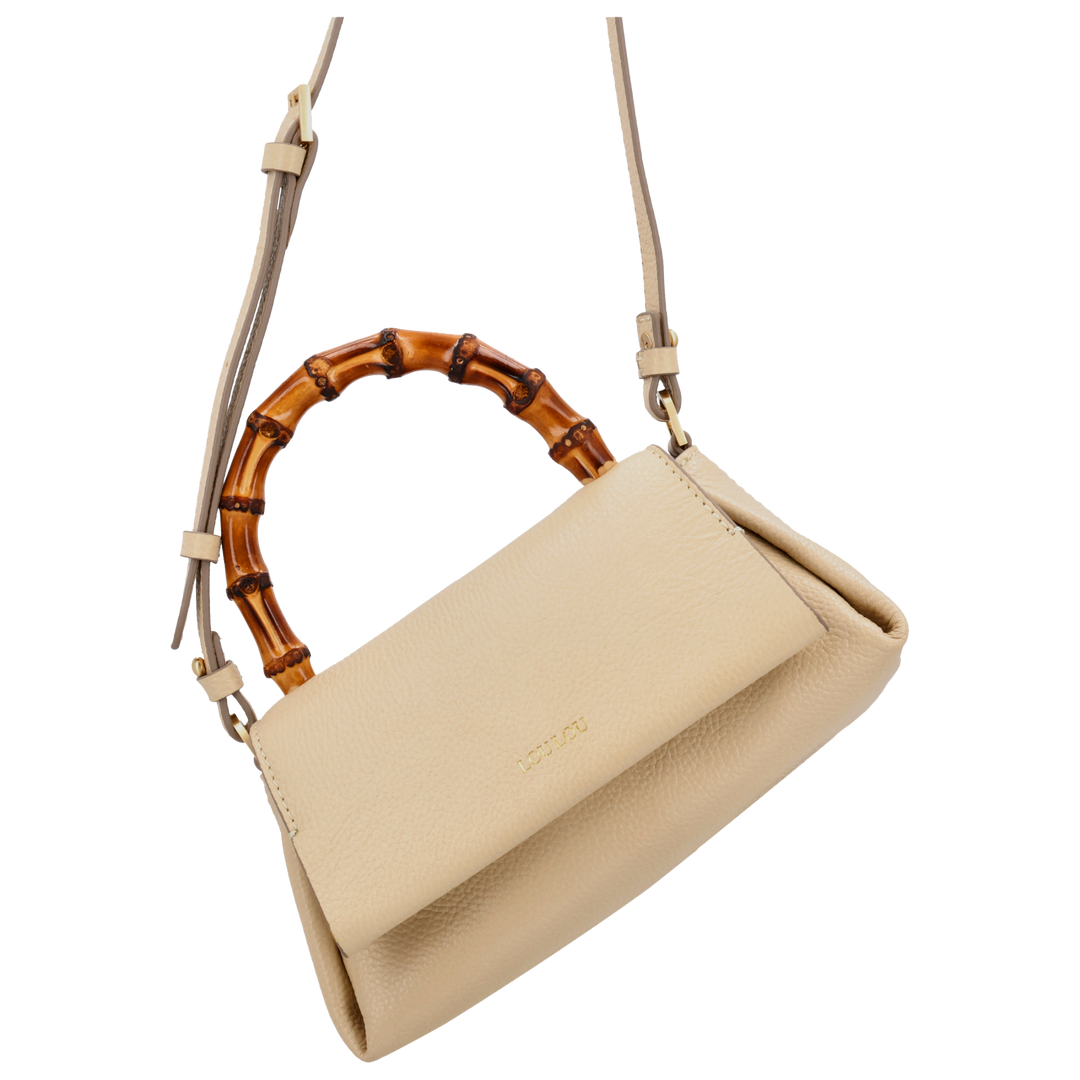 Voorkant van de LouLou Bamboo MAE beige handtas #kleur_beige