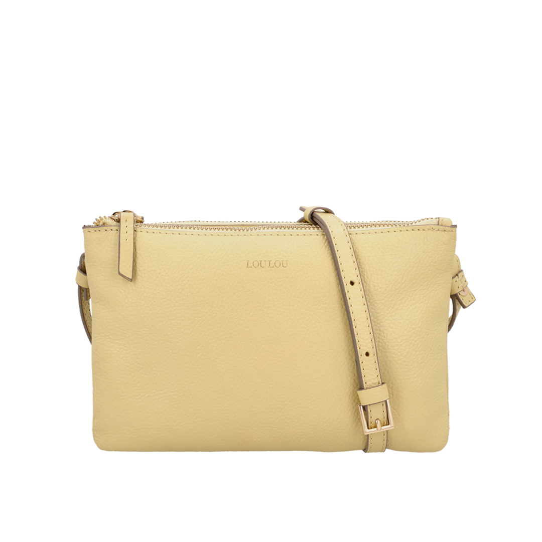 Voorkant van de LouLou Camille geel crossbody tas #kleur_geel