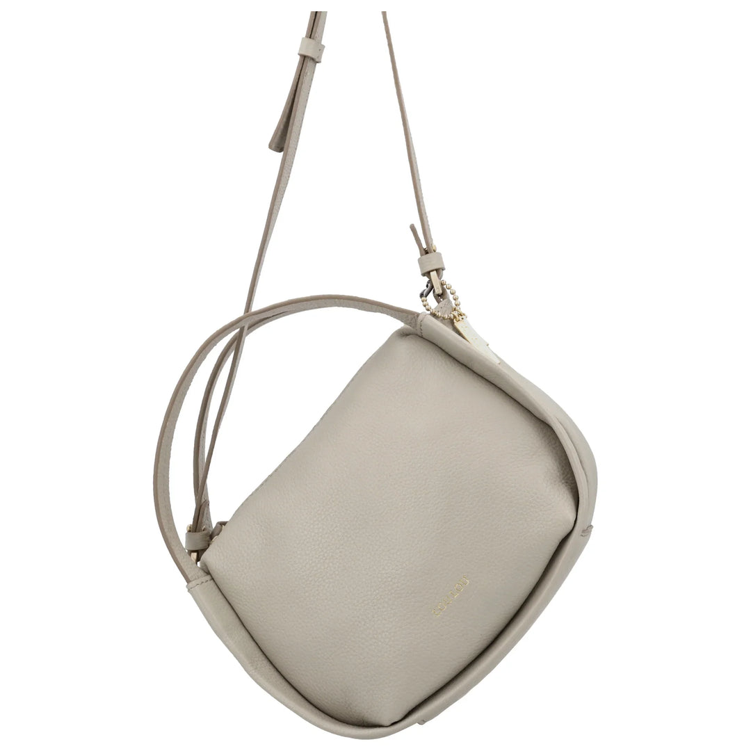 Voorkant van de Lou Lou LOU (S) handtas in fog#kleur_fog