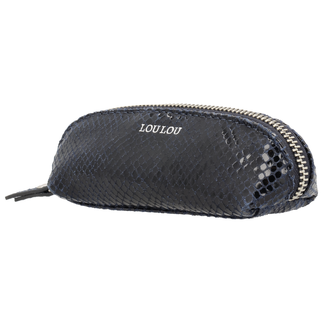Voorzijde van de LOULOU Mademe dubois leren etui #kleur_python-blue