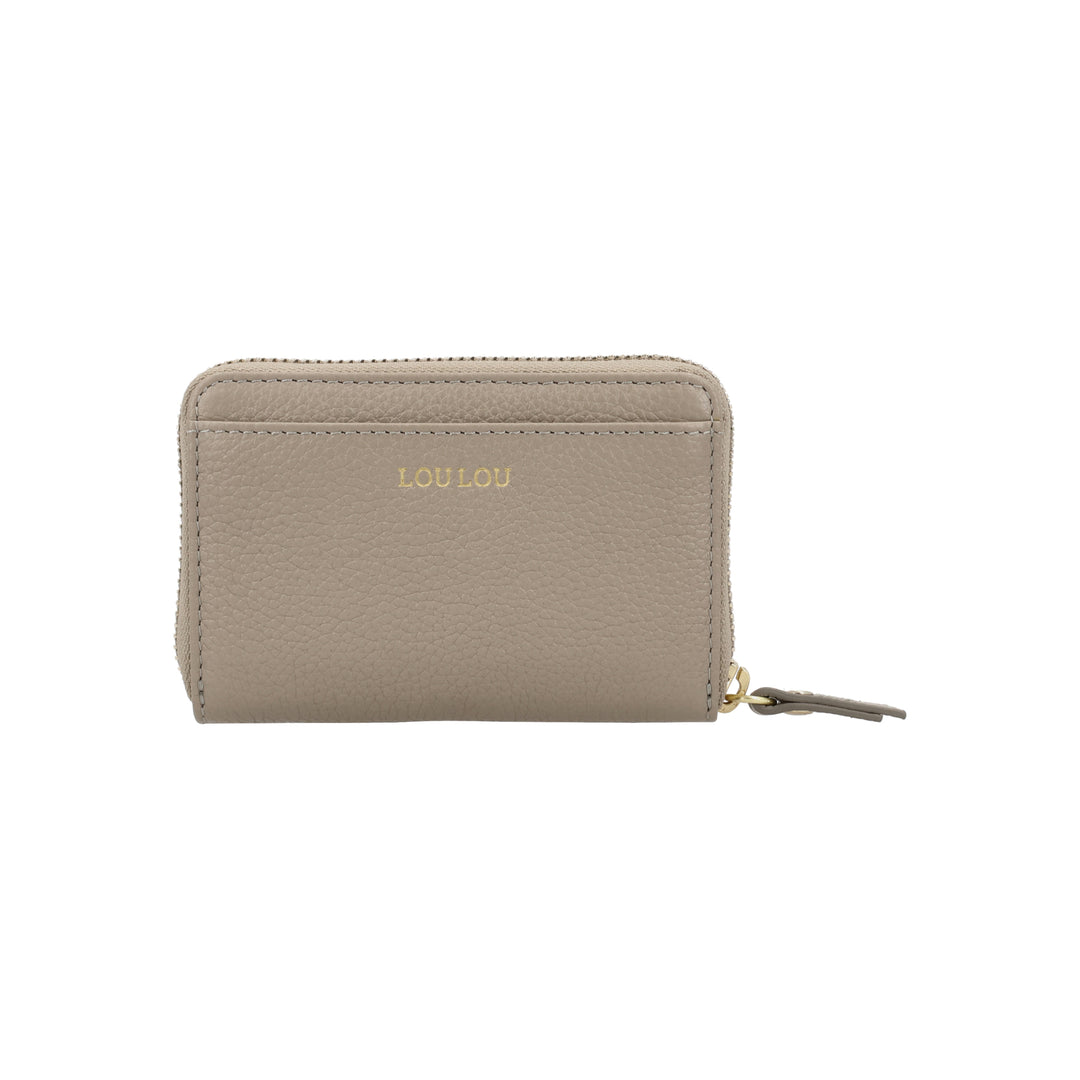 Voorkant van de LouLou Petite Emilie portemonnee in taupe #kleur_taupe