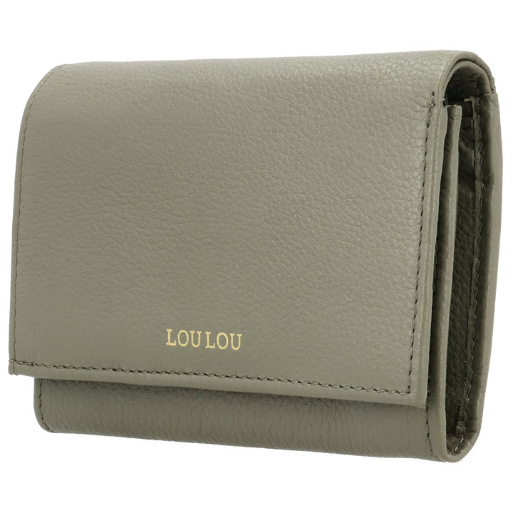 Voorzijde van de LOULOU Fleur portemonnee #kleur_sage