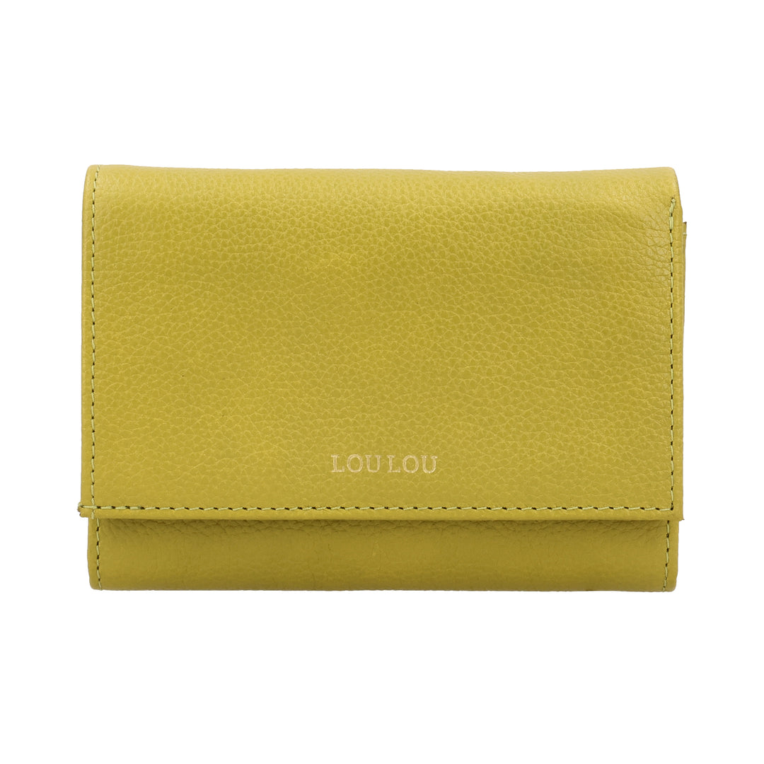 Voorkant van de LouLou Perie Fleur portemonnee in de kleur cress-green #kleur_cress-green