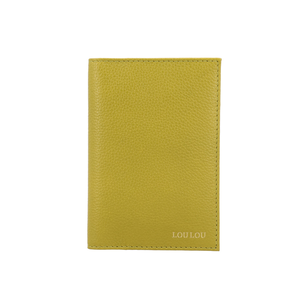 Voorkant van de LouLou Perite Valise Cress-green #kleur_cress-green