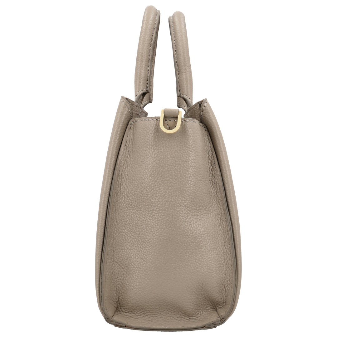 Zijkant van de LouLou Vera crossover tas in het taupe #kleur_taupe