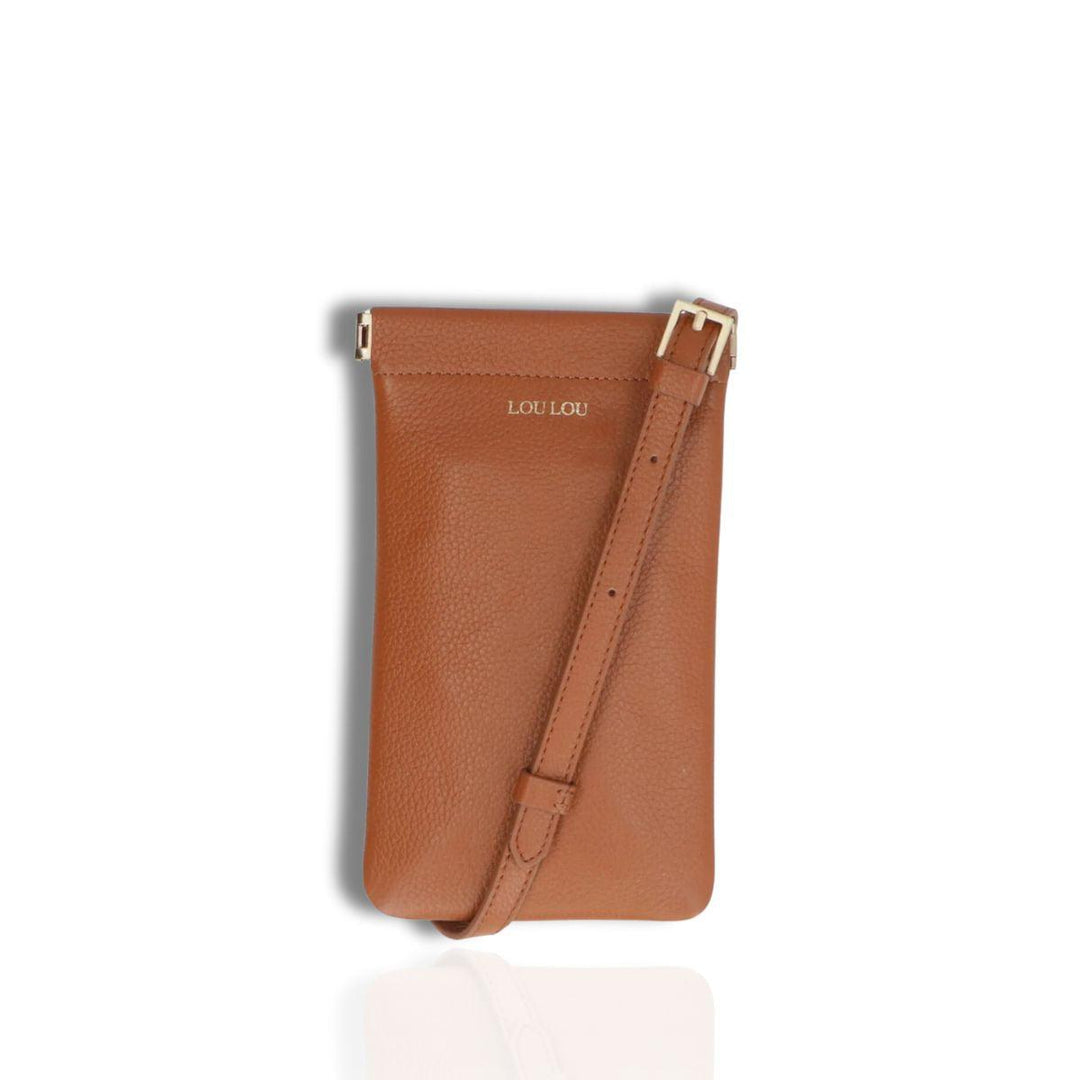 Voorkant Lou Lou Mia leren telefoontasje cognac #kleur_cognac