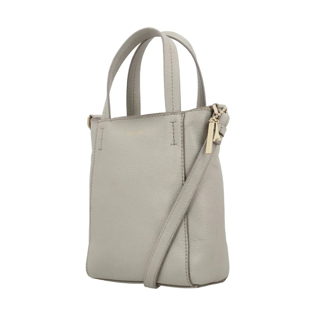 Voorzijde van de Lou Lou Naomi leren crossover tas in fog #kleur_fog