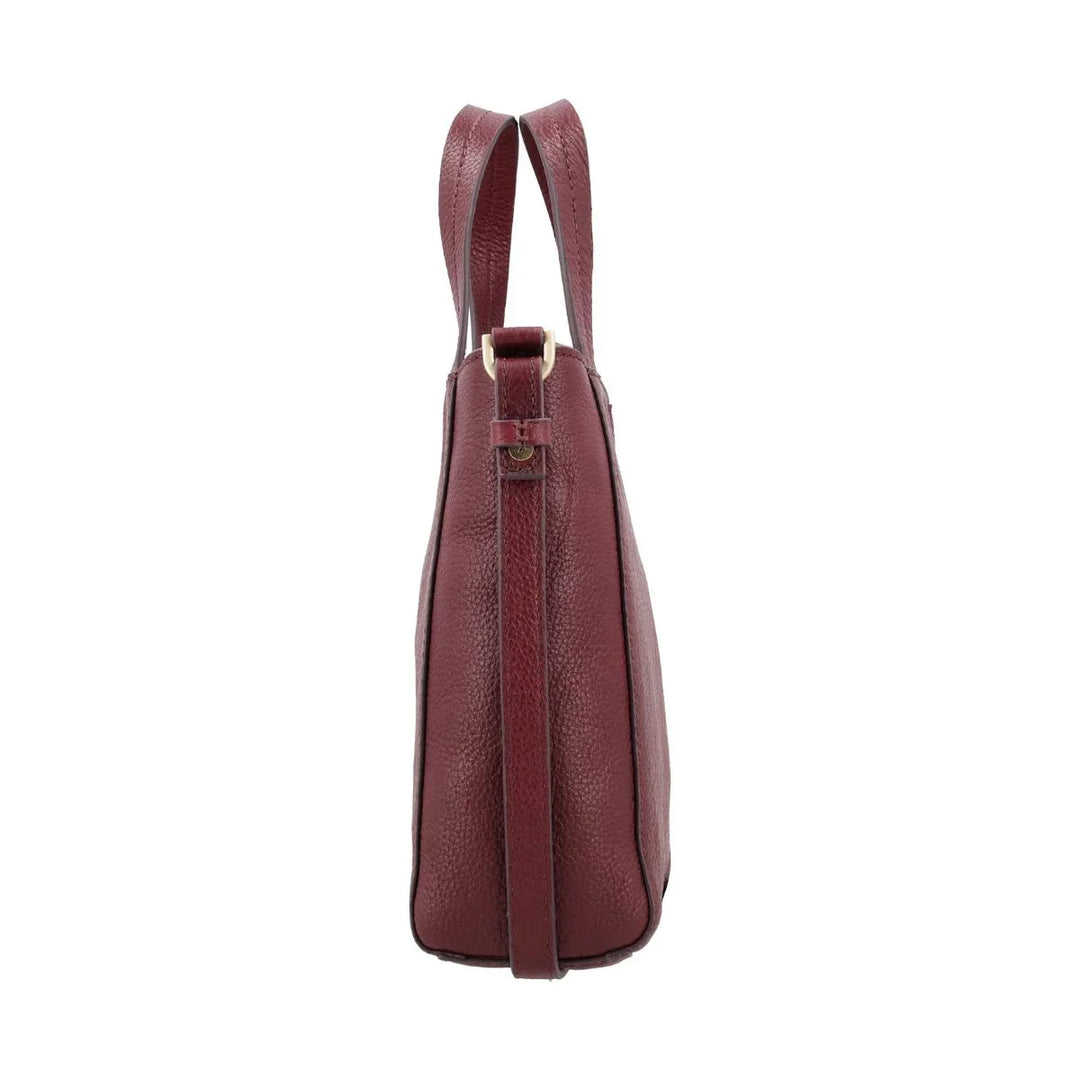 Zijkant van de Lou Lou Naomi leren crossover tas in ruby #kleur_ruby
