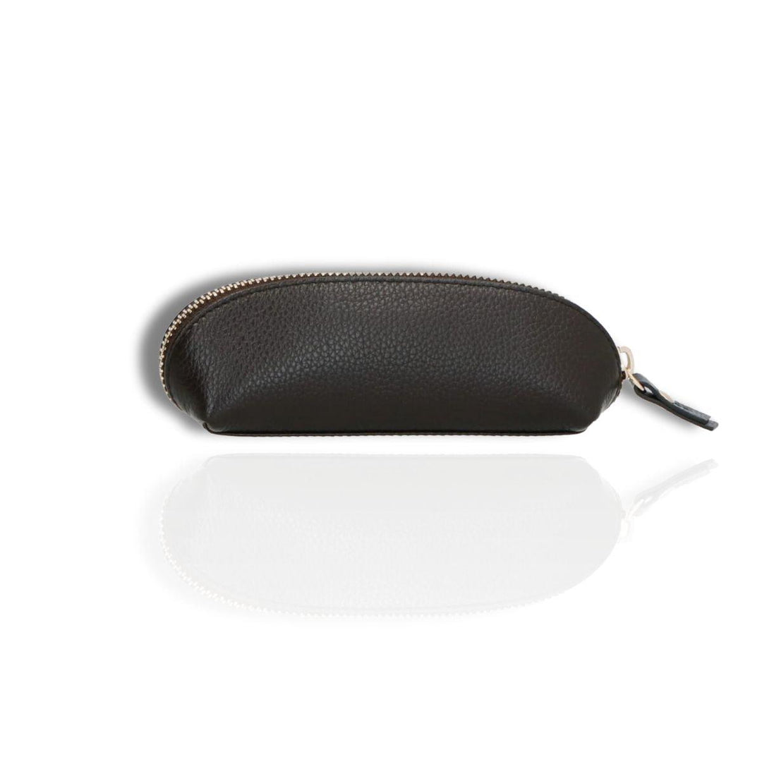 Achterkant Lou Lou Madame leren etui donkerbruin #kleur_donkerbruin