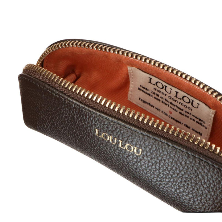 Binnenkant Lou Lou Madame leren etui donkerbruin #kleur_donkerbruin
