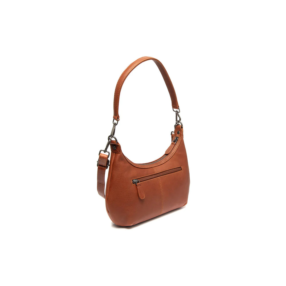 Achterkant van de the Chesterfield Nancy cognac #kleur_cognac