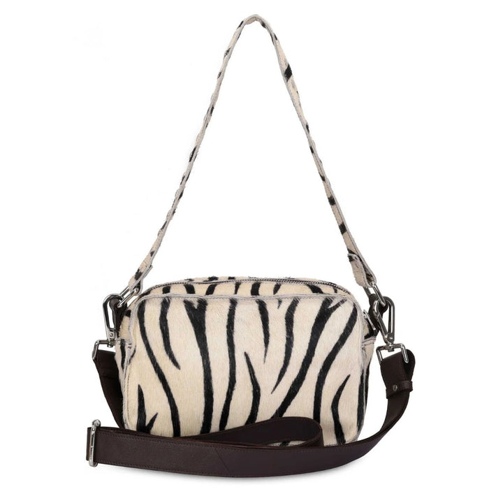 Achterkant van de Nunoo Ellie Brown-stripes #kleur_brown-stripes