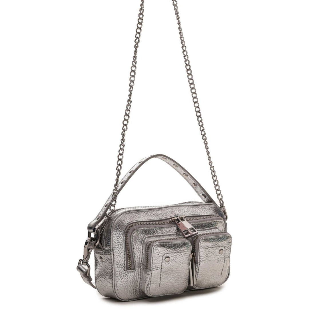Voorzijde van de Nunoo Helena Metallic Zilver #kleur_zilver