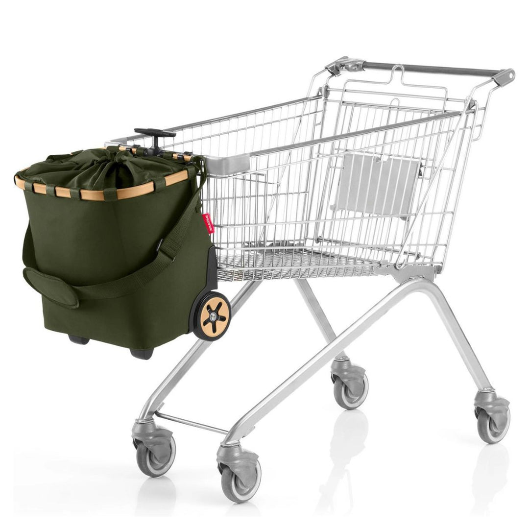 In gebruik van de Reisenthel Boodschappenwagen #kleur_forest-gold