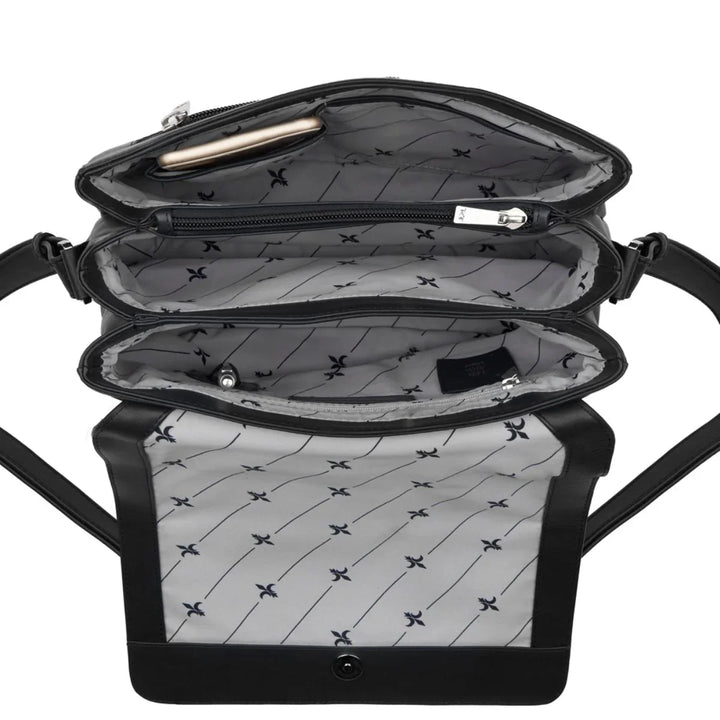 Riccardo Ferducci | 028422 | Flap bag