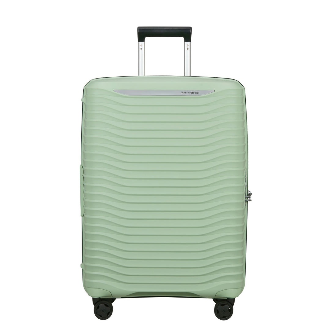 Voorkant van de Samsonite Upscape 68 middelmaat koffer in Soft-sage #kleur_soft-sage