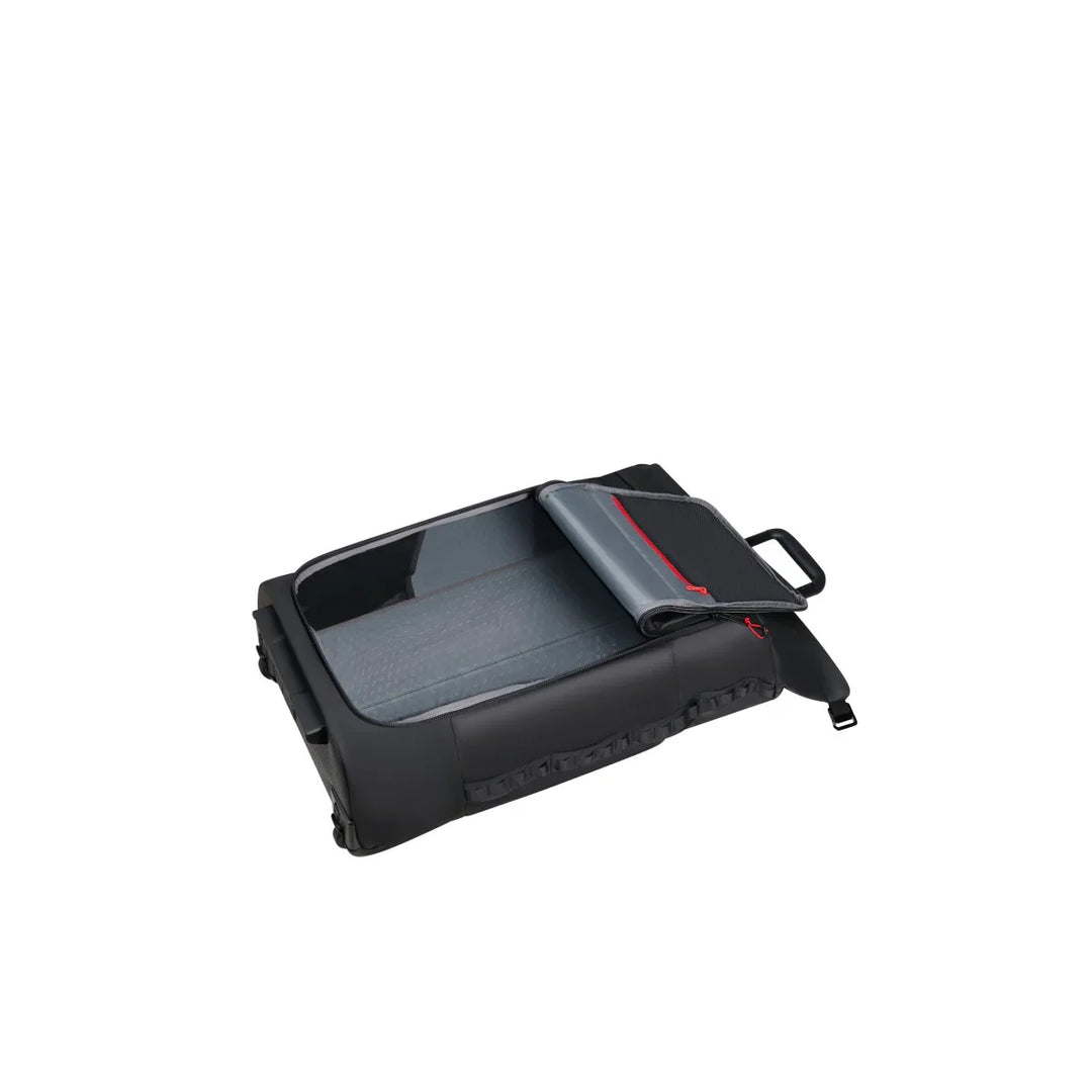 Binnenkant van de Ecodiver 4 in 1 reistas in black #kleur_black