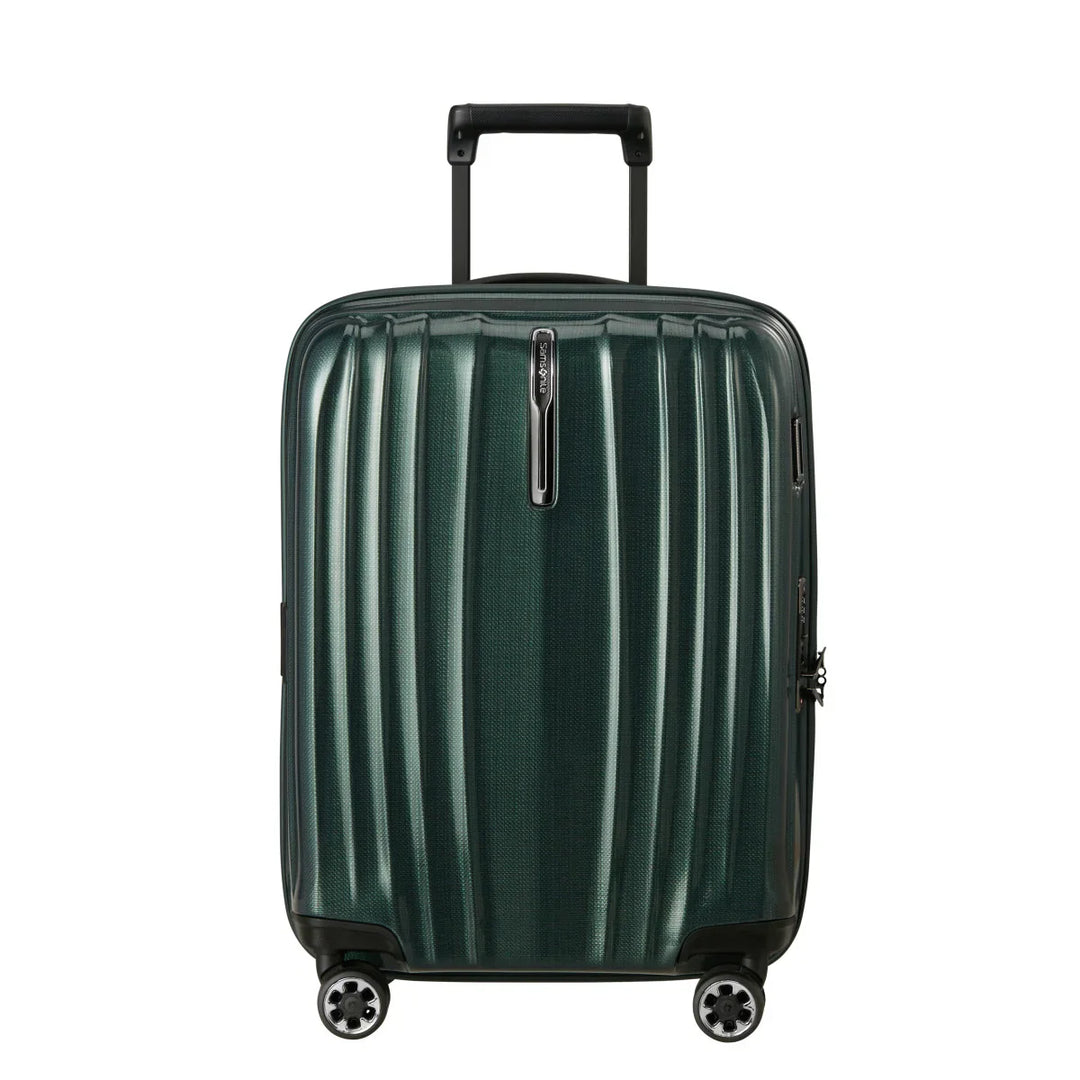 Voorkant van de Samsonite NEXIS handbagage koffer deep-Forest #kleur_deep-forest