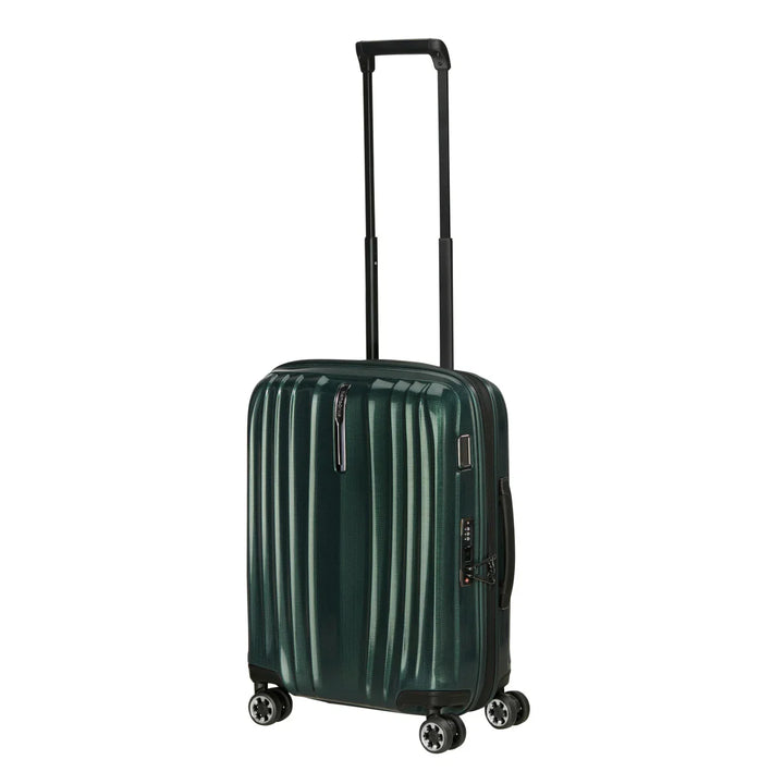Voorzijde van de Samsonite NEXIS handbagage koffer deep-Forest #kleur_deep-forest