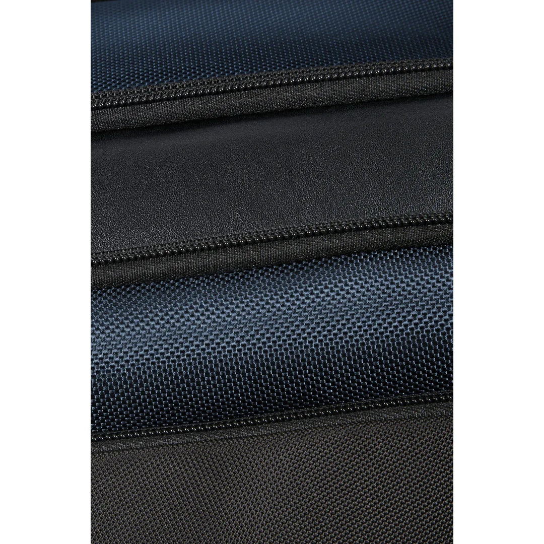 Details van het materiaal van de Samsonite Spectrolite 4.0  laptoptas 15,6 navy #kleur_navy