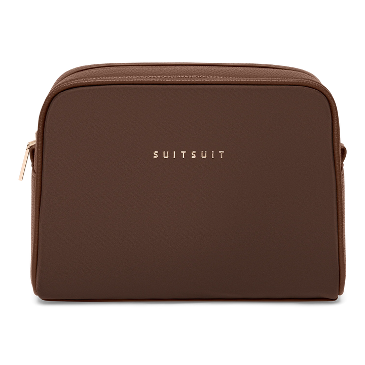 Voorkant van de SUITSUIT beauty set in chocolade grote toilettas #kleur_chocolade
