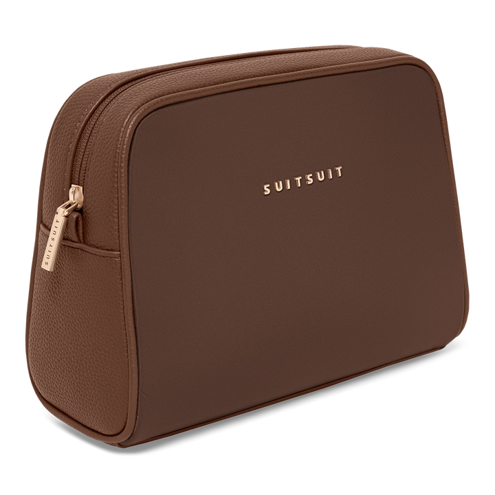 Voorzijde van de SUITSUIT beauty set in chocolade grote toilettas #kleur_chocolade