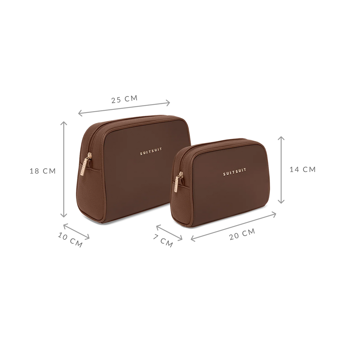 Voorzijde van de SUITSUIT beauty set in chocolade met afmetingen #kleur_chocolade