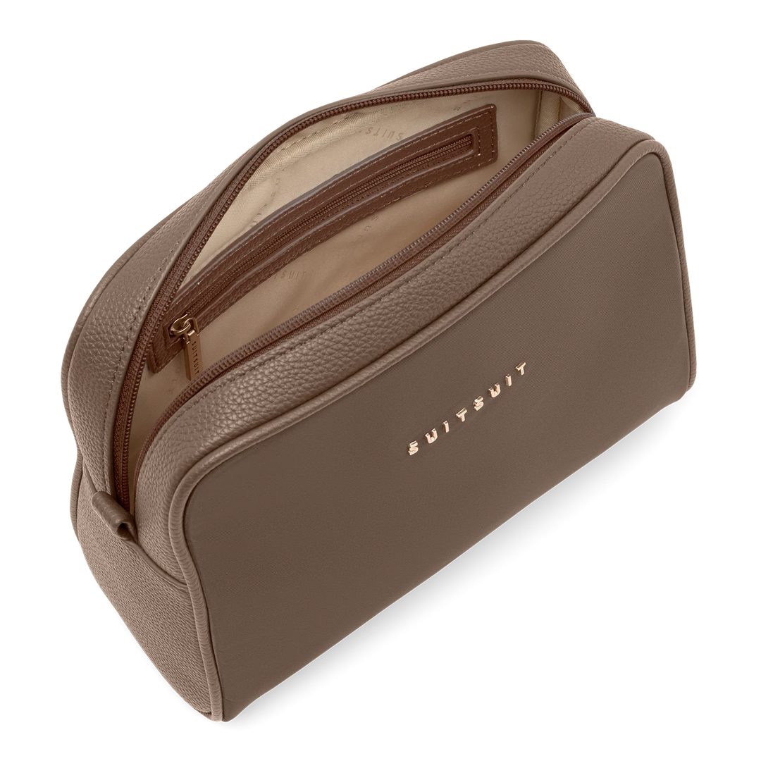 Binnenkant van het SUITSUIT beauty set in moon stone grote toilettas #kleur_moon-stone