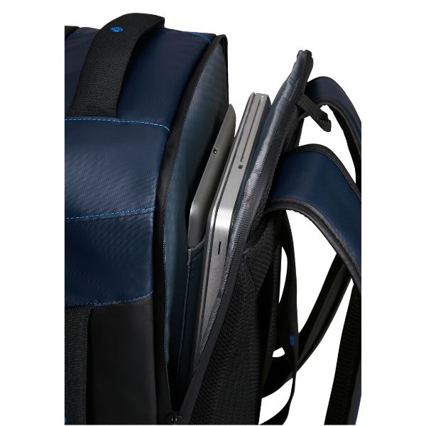 Laptop vak in gebruik van de Samsonite Ecodiver underseater s navy #kleur_navy