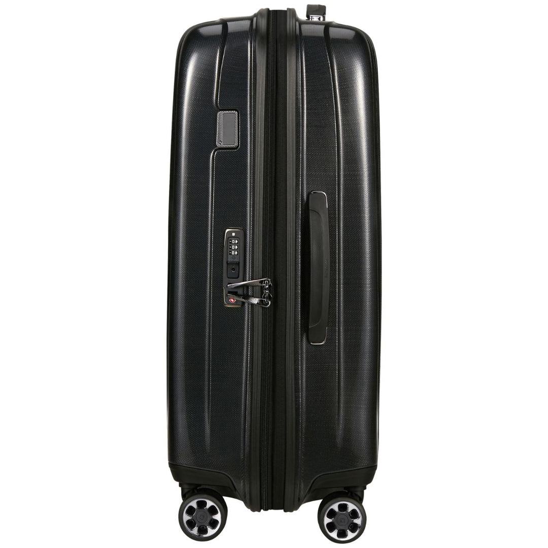 Zijkant van de Samsonite NEXIS 70 in de middelmaat black #kleur_black