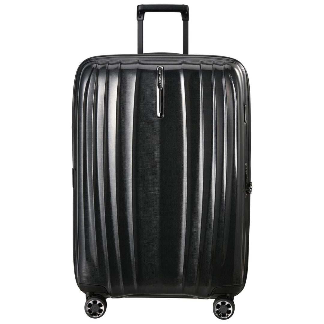 Voorkant van de grote 76 NEXIS ruimbagage koffer in het black #kleur_black