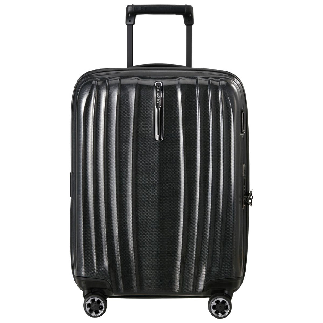 Voorkant van de Samsonite NEXIS handbagage koffer in het black #kleur_black