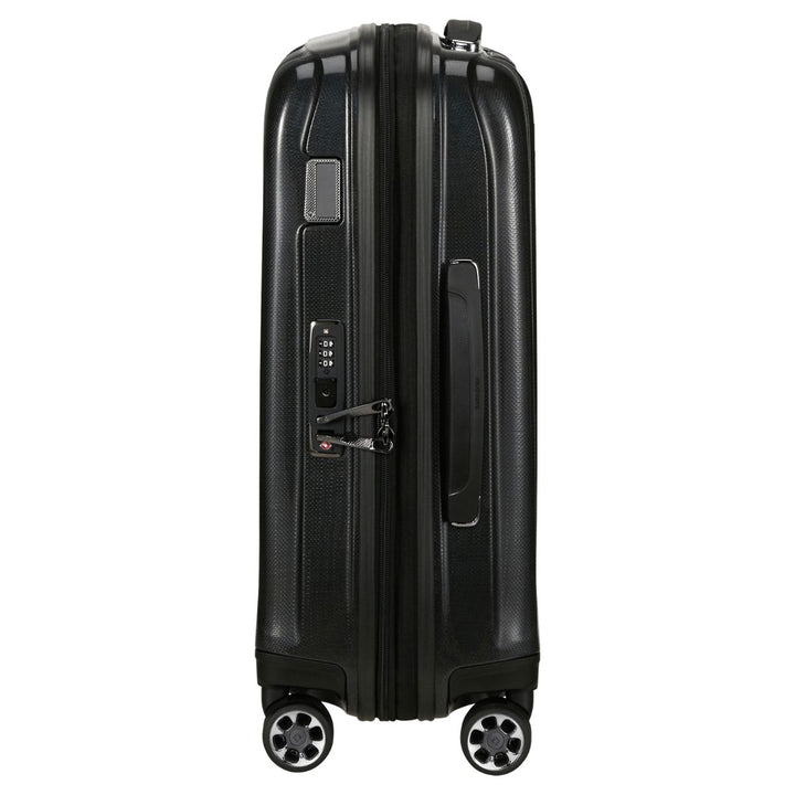 Zijkant van de Samsonite NEXIS handbagage koffer in het black #kleur_black