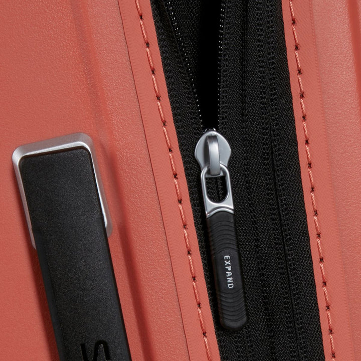 Rits van de Samsonite Upscape 68 EXP koffer clay #kleur_clay