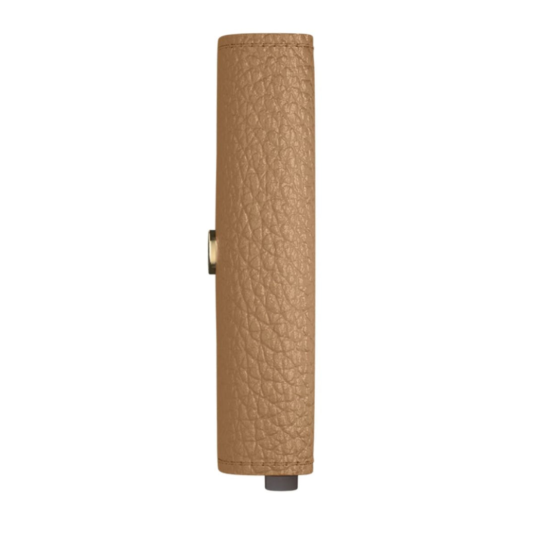 Zijkant van de Secrid Envolope mini wallet in cappuccino #kleur_cappuccino