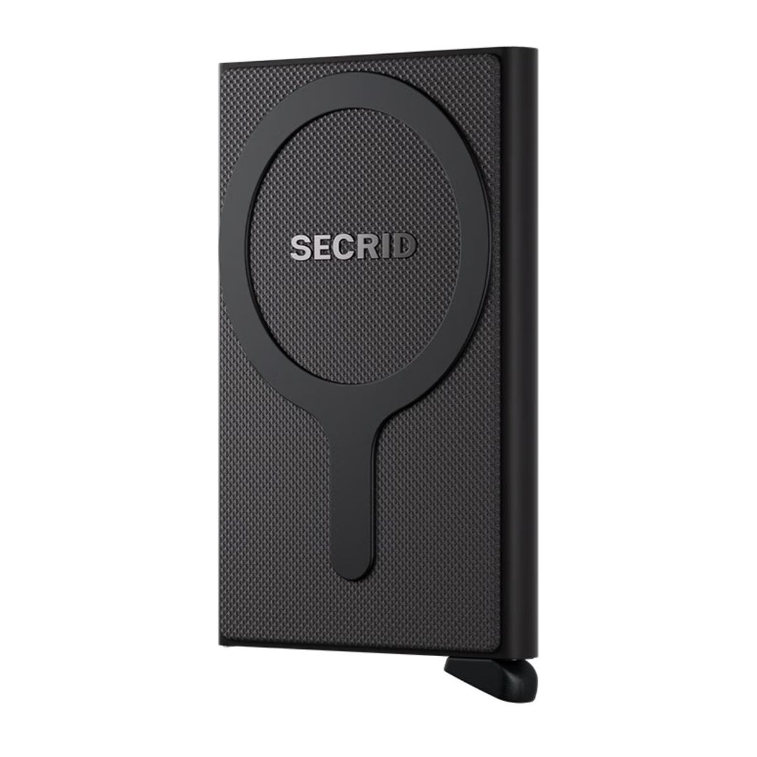Voorkant van de Secrid Magsafe card portector in black #kleur_black